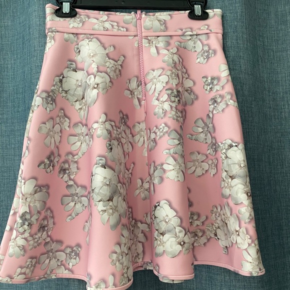 Matching Set - Picture 5 of 8